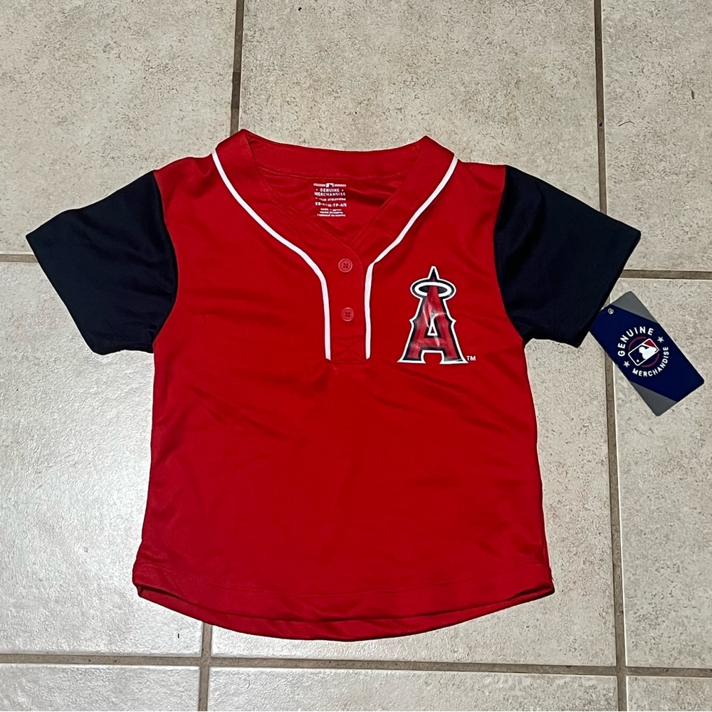 MLB Los Angeles Angels Kid Jersey Size Small (4/5)